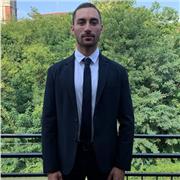 Laureato in lingue straniere offre ripotizioni sia online che in presenza